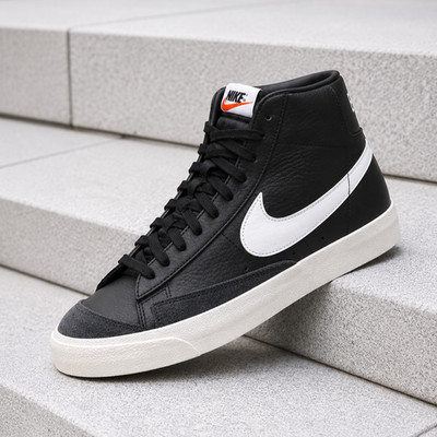 Nike Blazer Mid 77 Vintage Black Sail BQ6806-002  Men's Size New