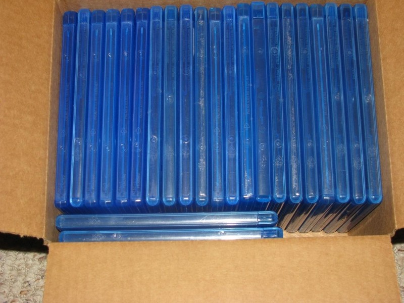 Lot of 25 Used 1-Disc Blu-Ray Cases - read description *