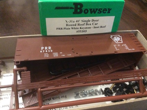 Coche caja puerta única HO Bowser X31A Pennsylvania 40' PRR 67530 40' NUEVO EN CAJA | Zustand: New