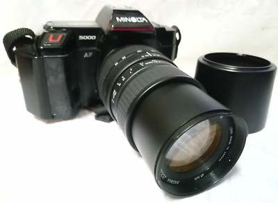   Minolta Kamera Modell 5000 AF mit Sigma Zoom-Objektiv 70-210 mm 1:4-5.6  ️