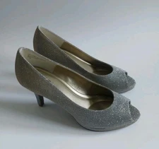 Coach and Four Silver Peep-Toe Heels Womens Size 10