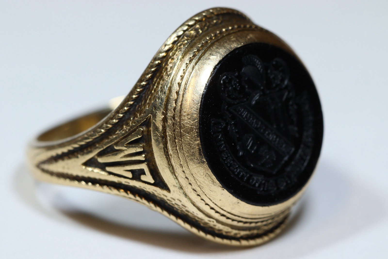 10K Gold Class Ring 1962 - image 2