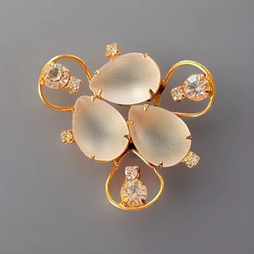 Vintage Gold Tone Juliana Brooch Frosted Milk Glass Cabachons & Clear Rhinestone
