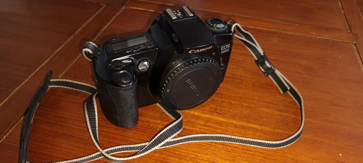 Appareil photo reflex argentique Canon Eos Kiss Iii L 35Mm / Ef 28-80Mm