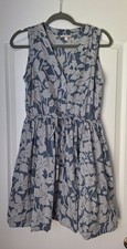 Gap Disigner Women's Dress Sz 4 Floral Print Fit and Flare Button Up  Waist Tie