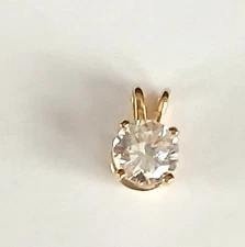14k Solid Yellow Gold Diamonique Round Cut CZ Pendant 5.8mm