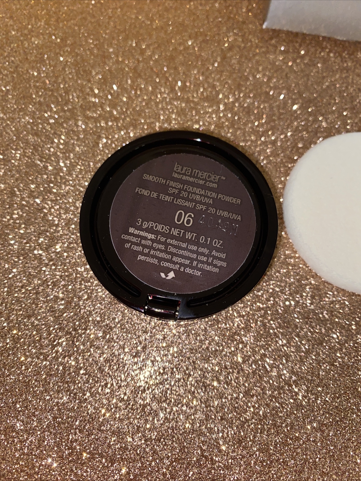 Laura Mercier Smooth Finish Foundation Powder #06, SPF 20, 0.1oz Travel Size
