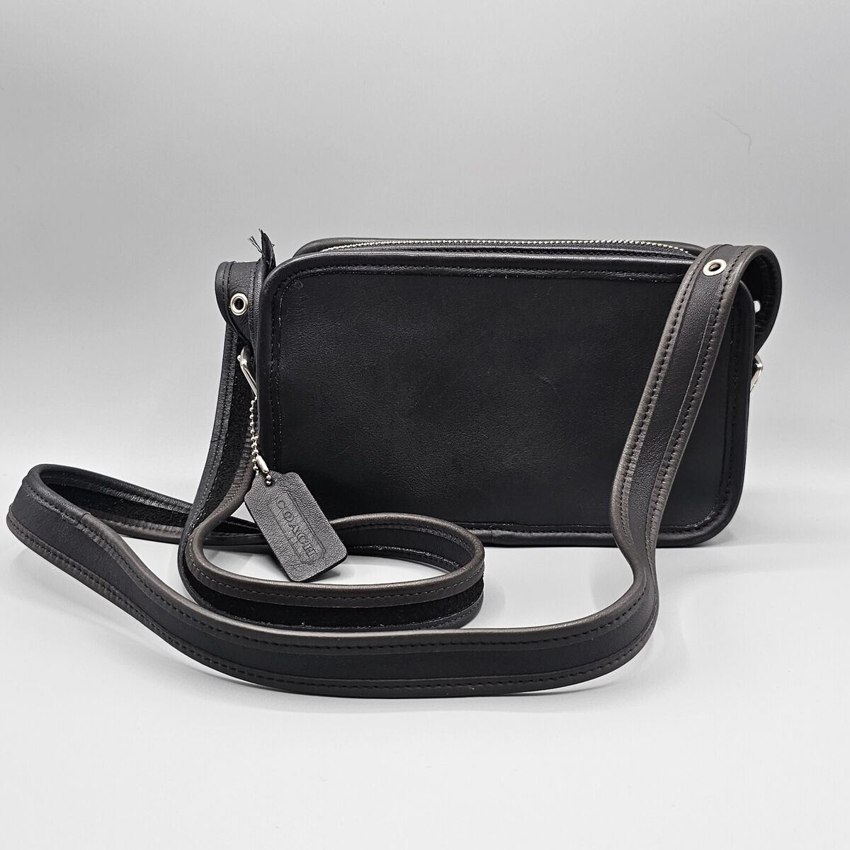 Vintage Coach Bag Black Crossbody Purse Leather No. COD-9167 Vintage Coach Bag Black Crossbody Purse Leather No. COD-9167