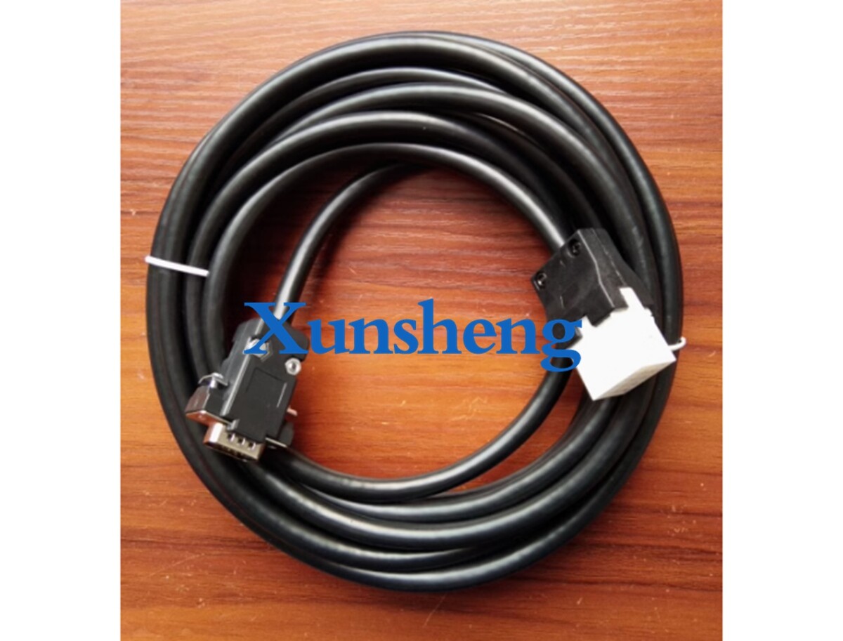 1PCS NEW Encoder line of servo driver 15 pin DS2-20P4-AS 3M | eBay