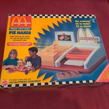 NOS McDonald's Happy Meal Magic Pie Maker Never USED 1993