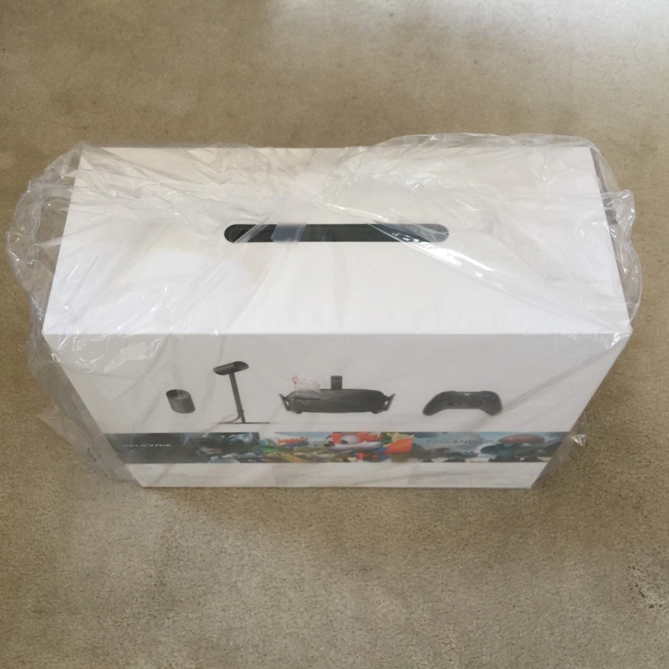 Oculus Rift CV2 VR Virtual Reality Headset System - Brand New Sealed Collector - Image 4 of 4