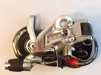 Dérailleur Arrière Sram Rouge 2011, 10 Vitesses, Cage Courte - État NOS (New Old Stock) Avec Petites Marques