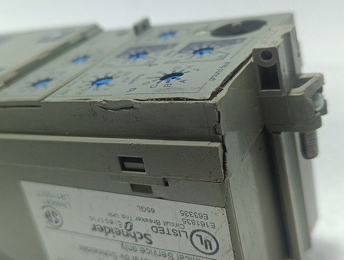 SCHNEIDER MICROLOGIC 6.0 A DISYUNTOR UNIDAD DISPARO RELÉ (GRIETA DEL CUERPO) - USADO - Imagen 9 de 10