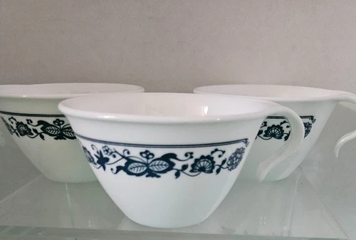 Corelle Old Town Blue Onion Hook Handle Coffee Tea Cups Set Of 3