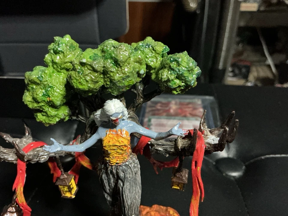 MAGIC THE GATHERING WRENN AND SEVEN PAINTED MINIATURES -Code: 90401 W /card - Image 3 of 4