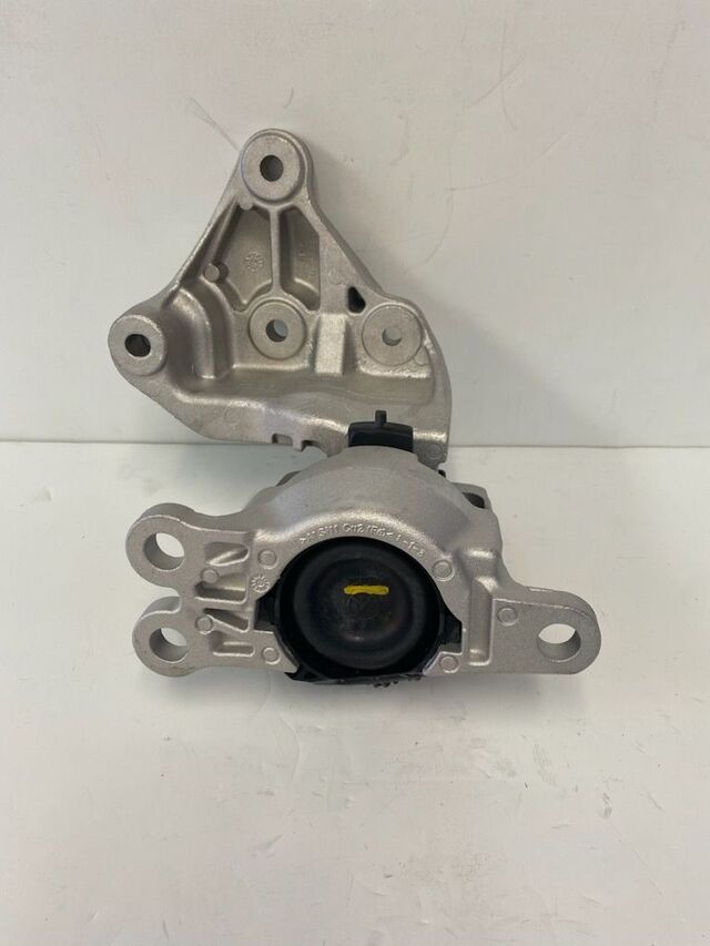 hnhn様 Nissan NV1500 NV2500 Xterra OEM Genuine Chain Tensioner