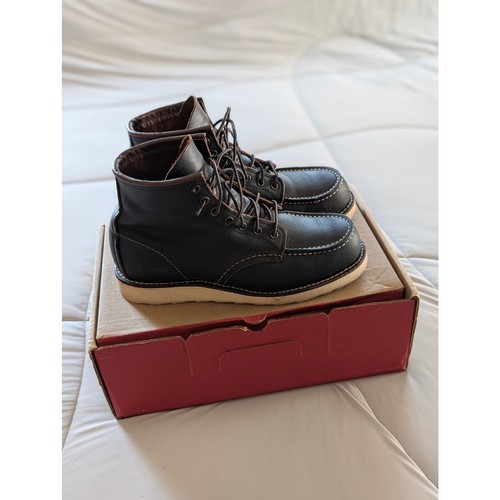 Red Wing 8849 Classic Moc Toe Black Prairie Leather 7.5 D Factory Seconds