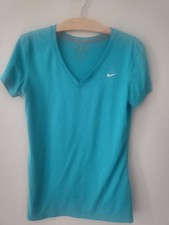 Nike Dri-FIT Women's Green Moisture Wicking Short Sleeve T-Shirt Size S