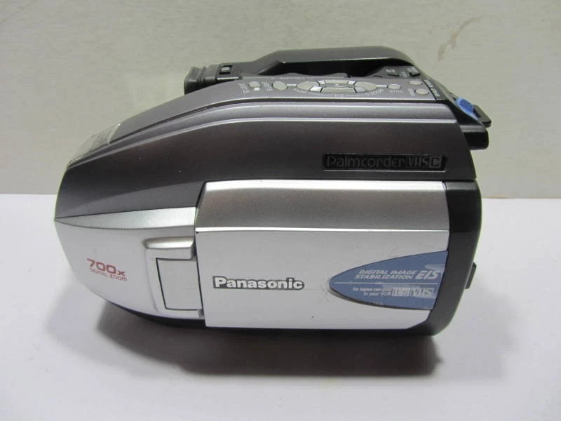 Panasonic VHS-C Palmcorder PV-L352D w Charger  Working - Image 3 of 4