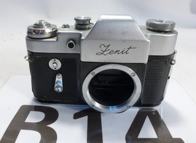 Zenit 3M analoge Kleinbild-Spiegelreflexkamera M39 Gehäuse refm
