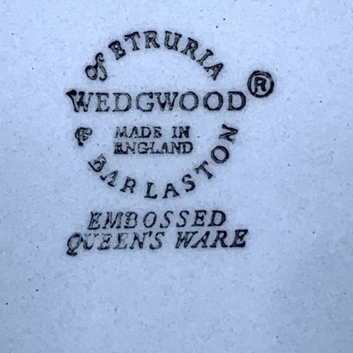 Vintage Wedgwood geprägt Queen’s Ware creme auf blau Brot & Butter Teller (4) - Bild 6 von 6