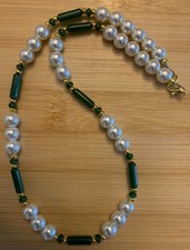 18" Dark Green and White Glass Necklace