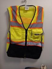 KISHIGO ANSI/SEA 107-2015/-2020 Class 2 Surveyor's High Visibility Safety Vest