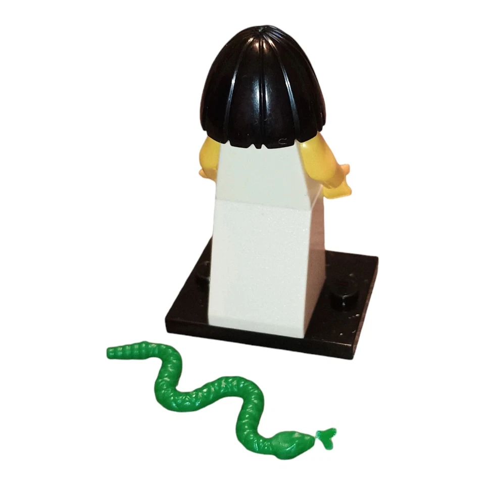 Lego Minifigura Reina Egipcia Cleopatra Serie Completa Serpiente Verde Serie 5 Foto 2 de 2