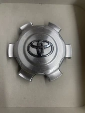 FJ CRUISER 17 WHEEL 6 Lug OEM CENTER CAP MACHINED FINISH 2938 2007-2010