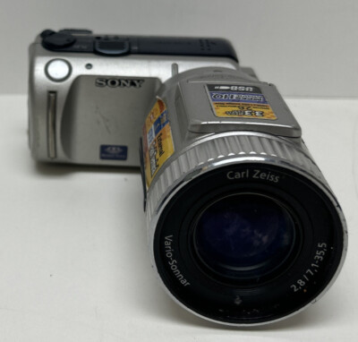 SONY Digital DSC-F707 w/ Carl Zeiss Vario-Sonnar - NOT TESTED