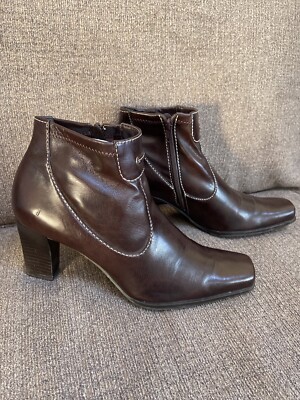Franco Sarto~ Brown Leather Side Zip Ankle Boots Booties