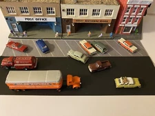 N Guage ROAD DIAGONAL PARKING SPACES DARK PAVEMENT W/WHITE LINES