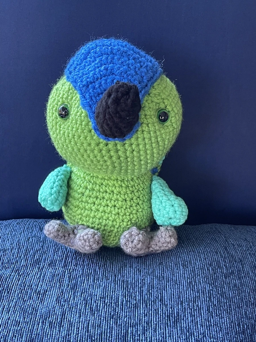 Handmade crochet stuffed animals / toys. Bird. Play.