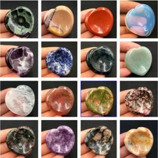 A lot of Natural mini heart quartz Ashtray Carved Crystal Thumb massage Nepenthe