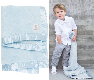 little giraffe chenille blanket