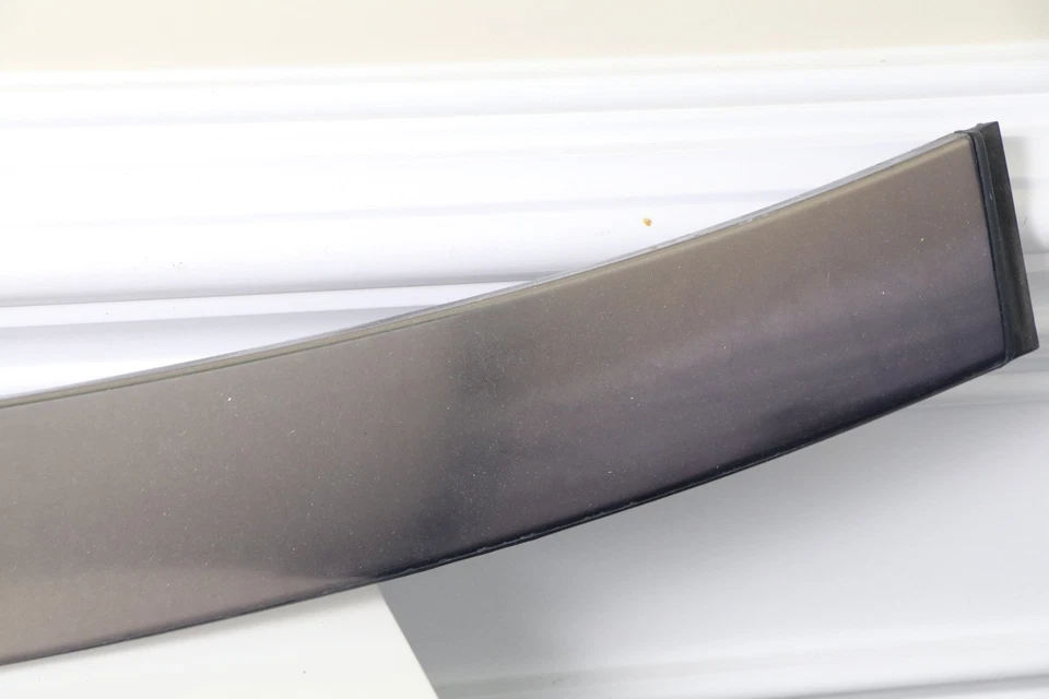 W209 MERCEDES 03-09 CLASE CLK CONVERTIBLE CUBIERTA PARABRISAS SUPERIOR PANEL DE MOLDURA Foto 4 de 4