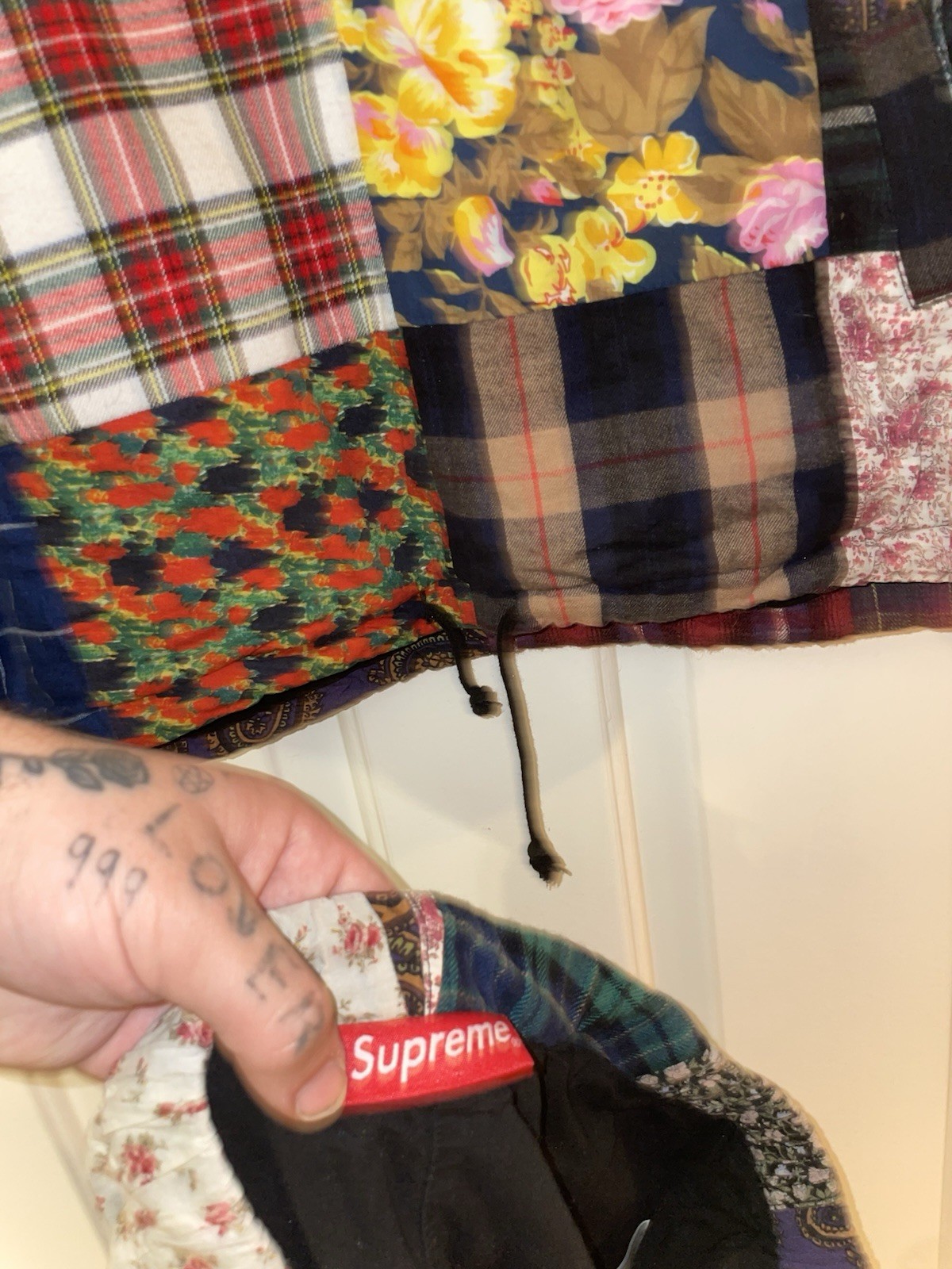 Size Large Supreme FW16 Patchwork Set Anorak & Sw… - image 21