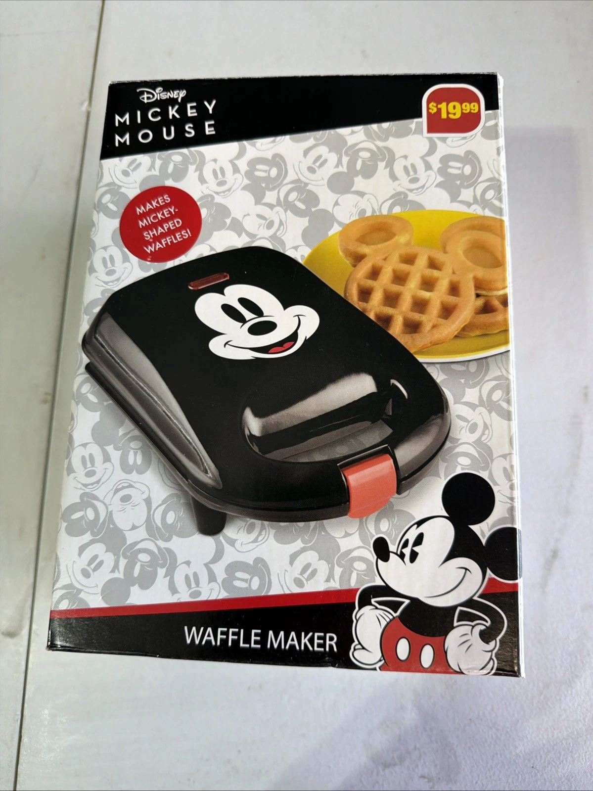 Mickey Mouse Disney Waffle Maker Non Stick Plates Intertek New in Box