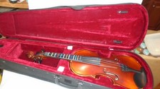 Student Violin with Case, sz 23 inches long