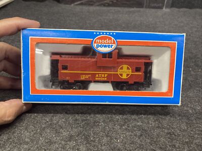 Model Power Train #9123 Santa Fe ATSF 38' Wide Vision Caboose HO (HO090723-05)