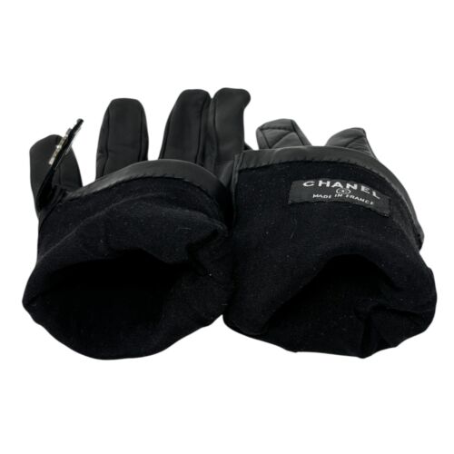 Guantes CHANEL Vintage Logo CC Turnlock #7.5 Negro Plata Acolchado Cuero - Imagen 10 de 12