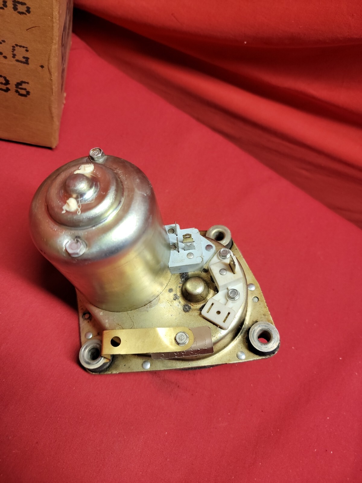 NOS MOPAR WIPER MOTOR 8083 MID SIZE; 8081 FULL 4186956 eBay