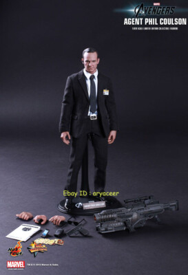 Hot Toys MMS189 The Avengers Agent Phil Coulson 1/6 Action Figure