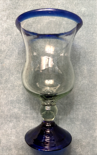Hand Blown Mexican 6.5" cobalt blue/clear Wine Goblet Mexico NEW Hurricane Glass - Picture 3 of 3