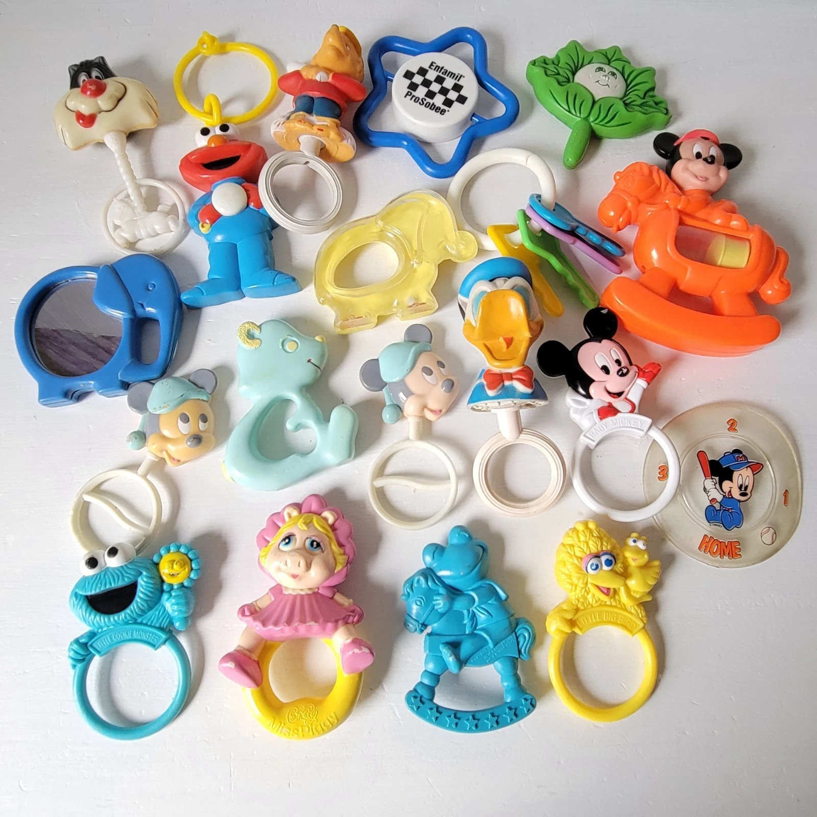 19 Vtg Plastic Baby Rattle Teething Toys Lot Nursery Muppets Sesame Street
Opens in a new window or