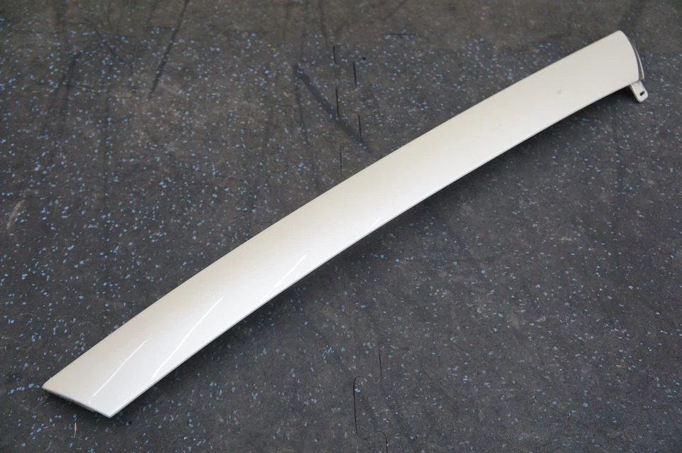 Front Right Exterior A Pillar Trim White 69830110 OEM Ferrari California 2010 - Image 2 of 4