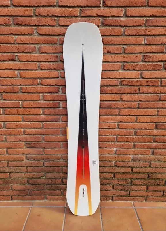 Tabla Burton custom 2024 Nueva