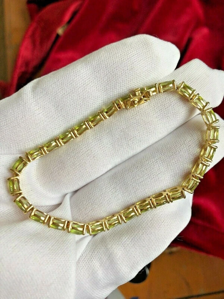 Brazalete de tenis para mujer de corte ovalado de 9 quilates creado por laboratorio enchapado en oro amarillo de 14 quilates Foto 4 de 4