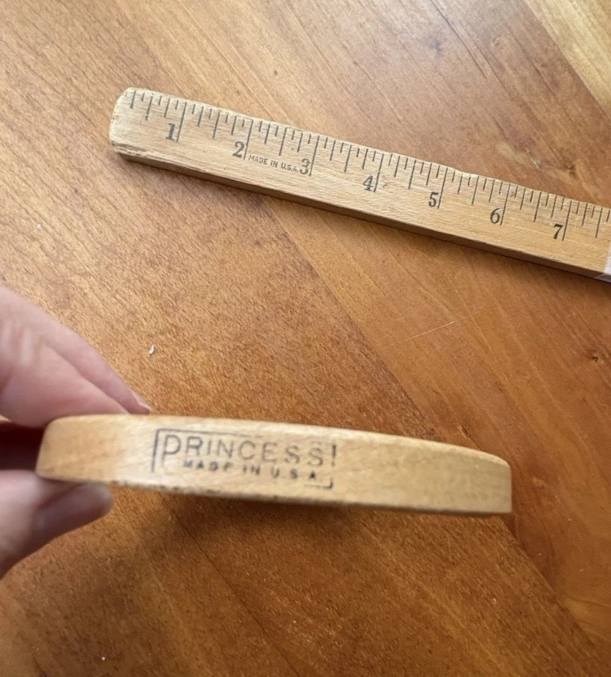 Vintage Princess Bow Spring Non-felt 4” Embroidery Hoop - Image 3 of 4