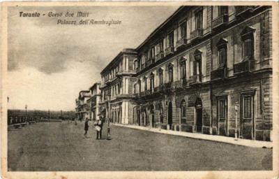 CPA AK TARANTO Corso due Mari Palazzo dell'Admiragliato ITALY (531615)